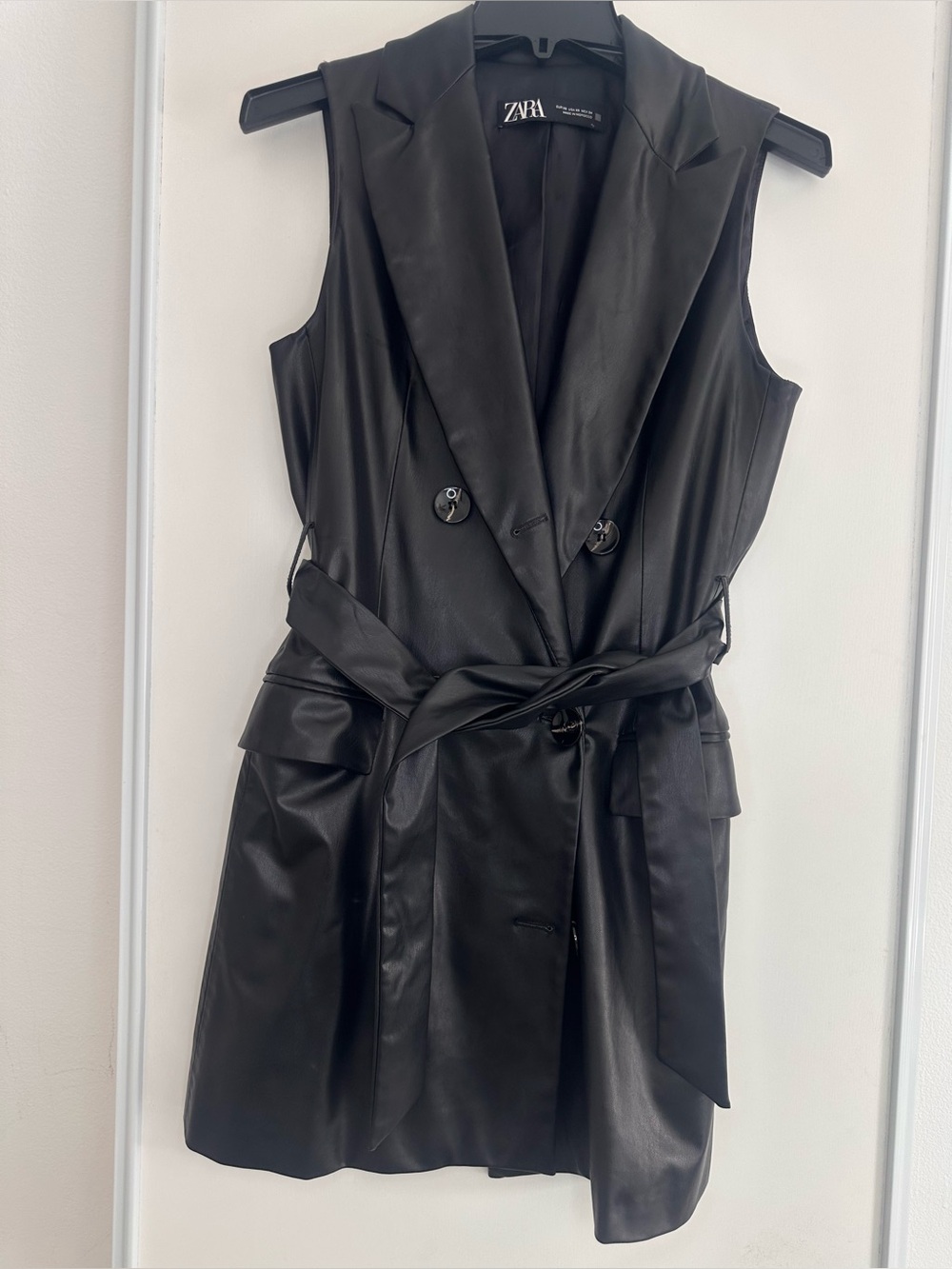 Zara Black Sleeveless Faux Leather Trench Vest with Tie Waist
